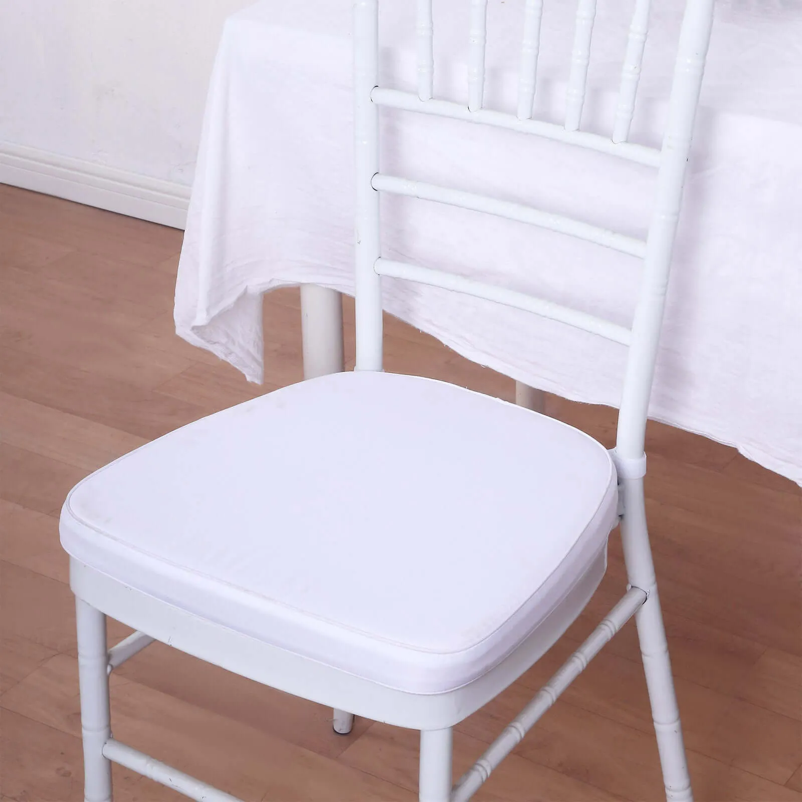 1.5" Thick White Chiavari Chair Pad, Memory Foam Seat Cushion With Ties and Removable Cover