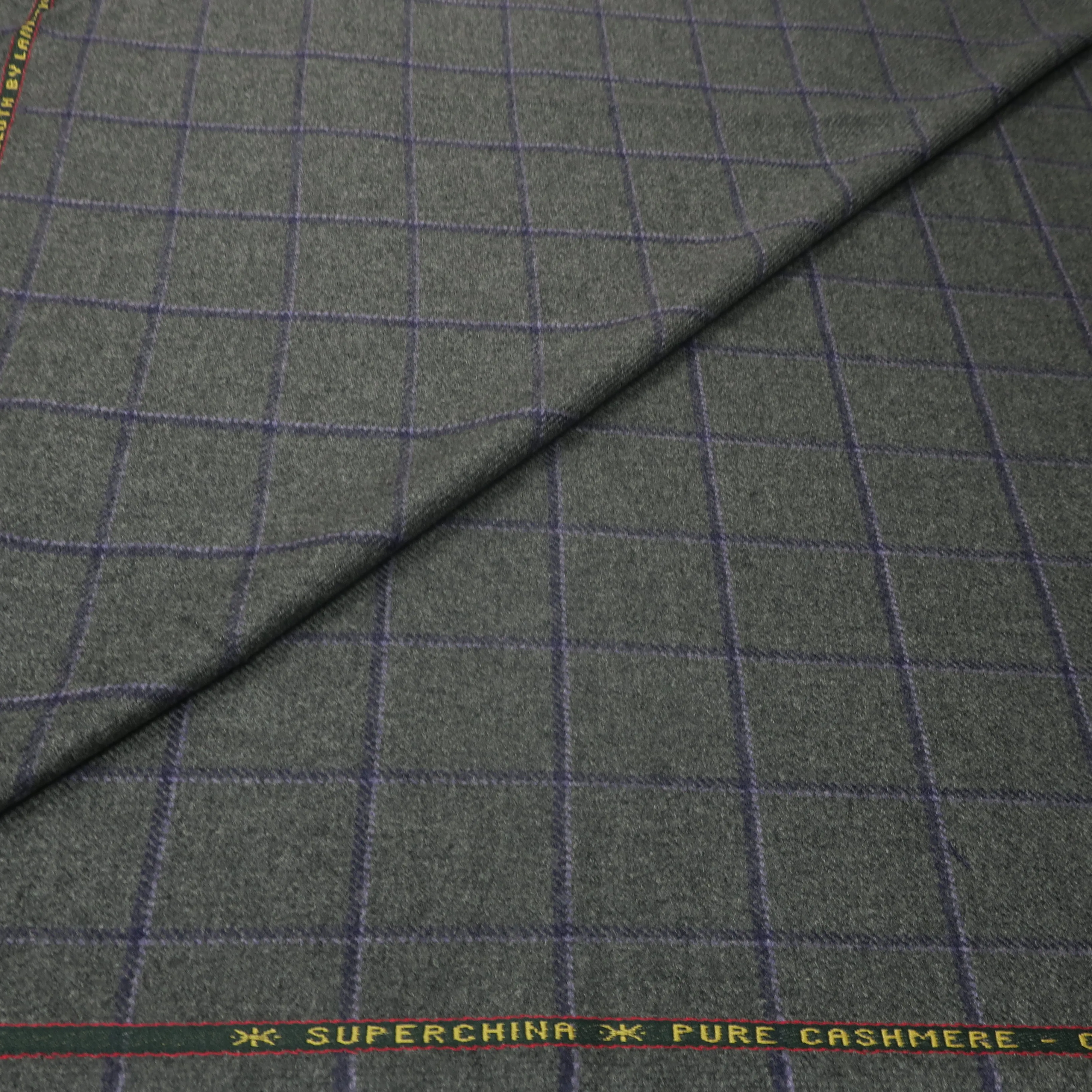 2.40 YDS Grey with Purple Checkered Lining Superchina Pure 100% Cashmere Loro Piana Fabric