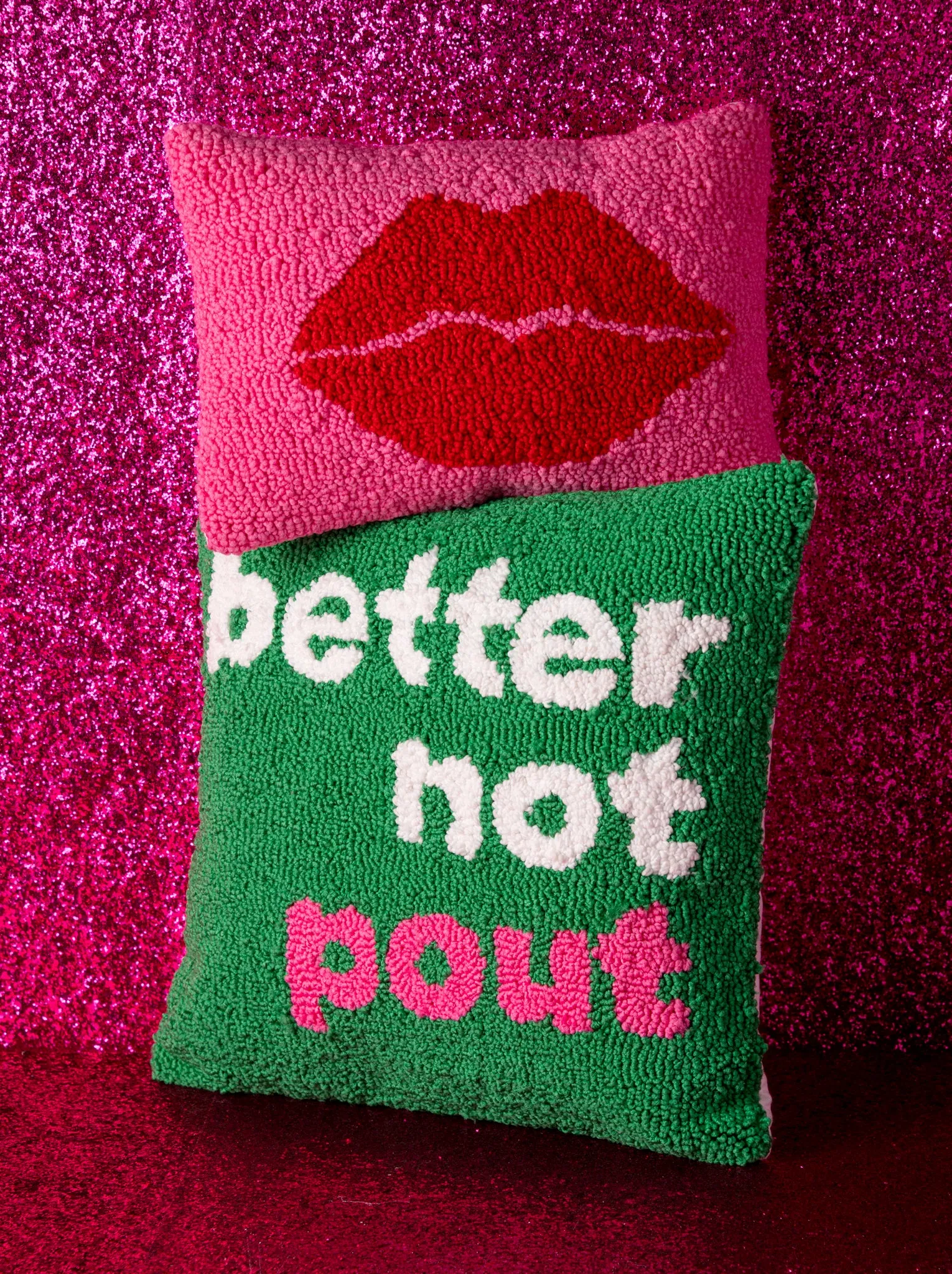 Shiraleah "Better Not Pout" Pillow, Green